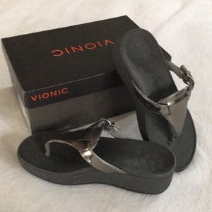 Vionic Pacific Cooper